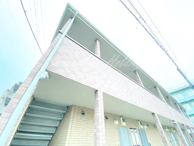 横浜市栄区桂町のアパートの外観