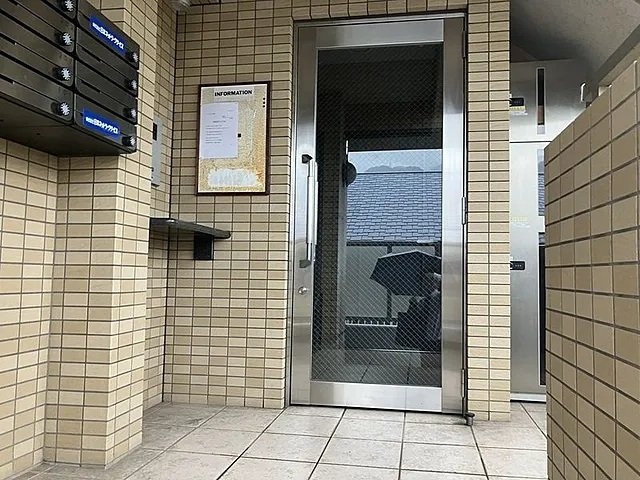 オリエントコートのエントランス