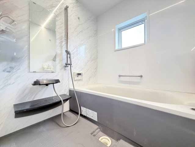 【築浅オール電化！】タマホーム注文♪那珂市菅谷中古住宅の浴室