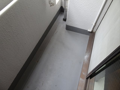 【バルコニー】 | 明大前高山ビル