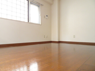 【居間・リビング】 | 明大前高山ビル