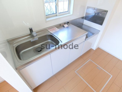 【キッチン】 | ヴィラカレントイースト