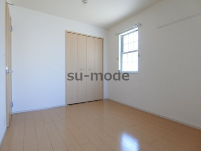 【洋室】 | ヴィラカレントイースト