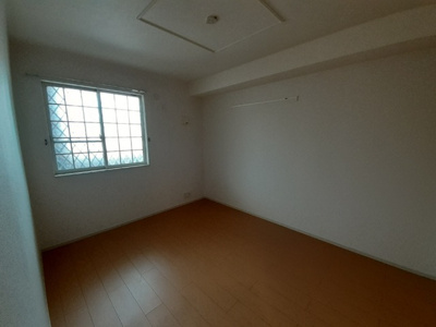 【寝室】 | ヴィラカレントイースト