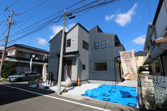 【Livele Garden.S】国分寺北町の外観|前面道路は交通量が少なく、お車が停めやすい環境です♪

