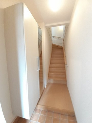 【玄関】 | ミニヨンベル