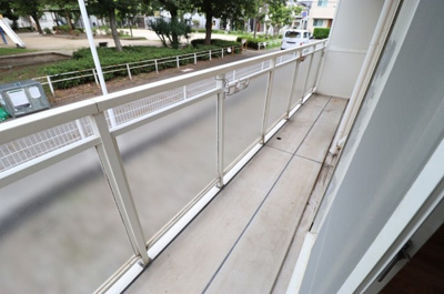 【バルコニー】 | グランディール | バルコニー