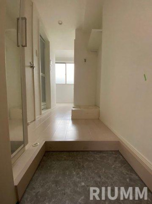 【玄関】 | アーバンレジス