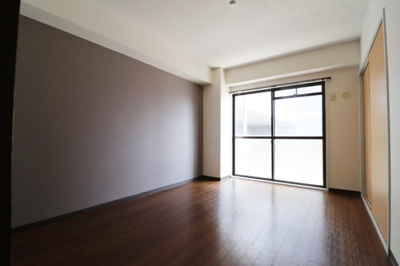 【洋室】 | サンハート南茨木