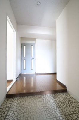 【玄関】 | サンハート南茨木