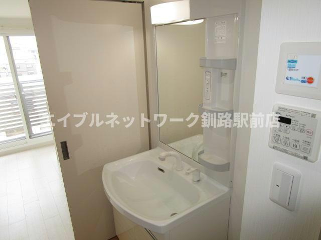 シャーウッドの洗面所