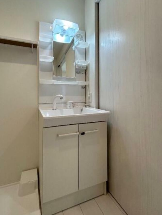 ミモザ哲学堂(ミモザテツガクドウ) の洗面所|(同一仕様写真)