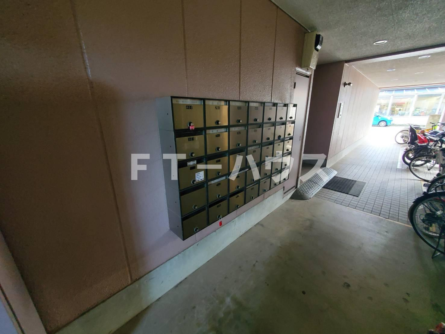 グランメゾンアフィネスのエントランス