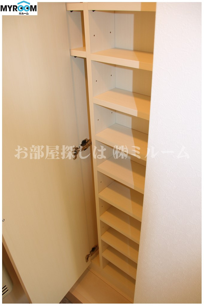 ＡＩＲ秋葉原の収納|シューズボックス☆傘立て☆(同一仕様写真)