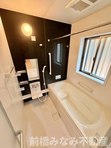 【中古戸建】前橋市堀越町　４LDKの浴室|落ち着いた空間のお風呂です