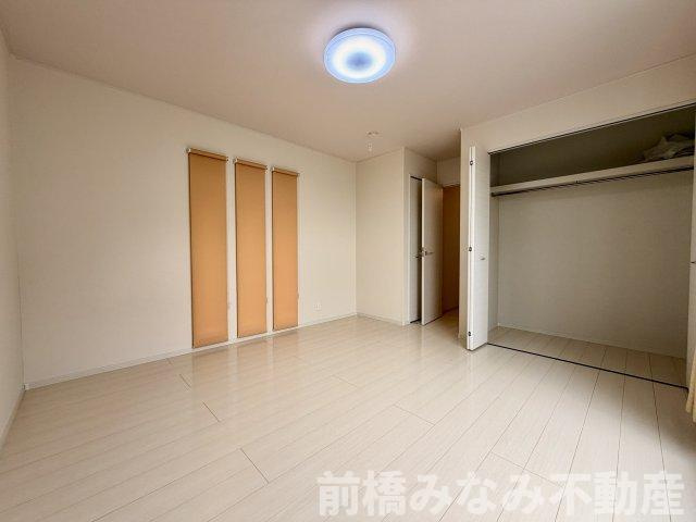 【中古戸建】前橋市堀越町　４LDKの洋室|コンパクトで使いやすい洋室です