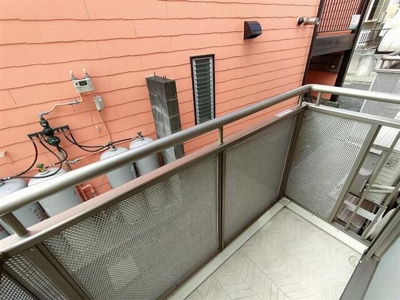 【バルコニー】 | クイーンズテラス