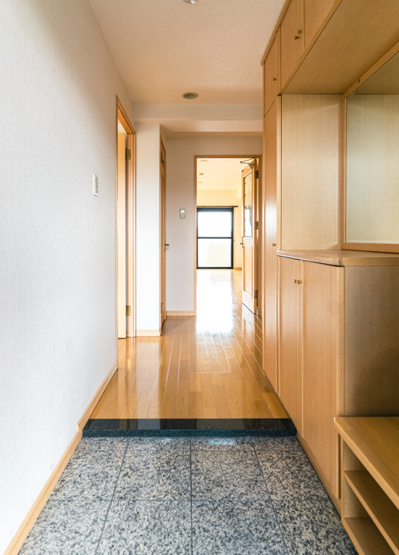 【玄関】 | ハウベストマンション月出一番館