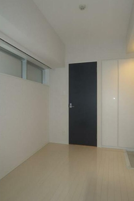 【居間・リビング】 | ル・リオン五反田 | リビングです