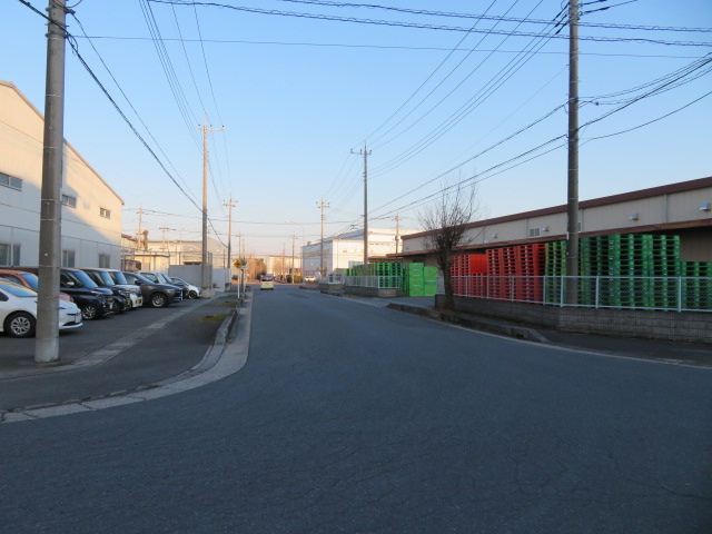 加須市大桑２丁目の倉庫の周辺