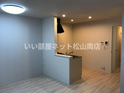 【居間・リビング】 | シェルルコート