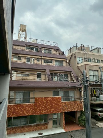リフレイムファイブ早稲田の展望