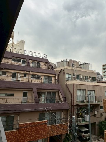 リフレイムファイブ早稲田の展望