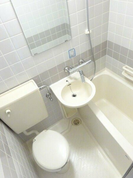 コスモ隅田アクティの浴室