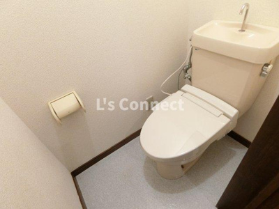 【トイレ】 | 八乙女庵 | 温水洗浄便座付きのトイレ。