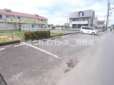 【駐車場】 | メゾングリーン356 | カースペースがあります