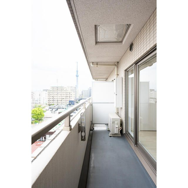 コンフォリア墨田立花のバルコニー