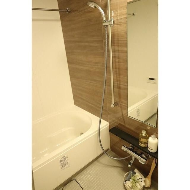 アスール両国の浴室