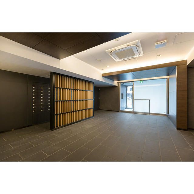 アスール両国のロビー