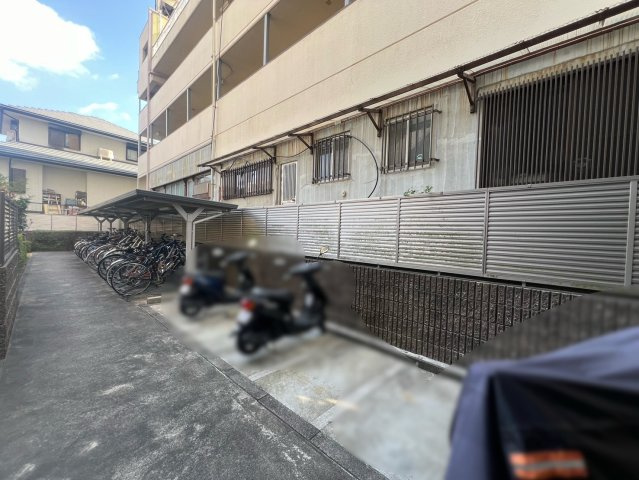 グラン・コート藤が丘の駐輪場|駐輪場空きあり！