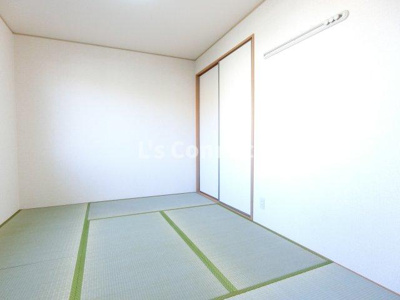 【内装】 | セジュール稲葉Ａ | ＤＫと隣の和室は繋げて使うこともできます。