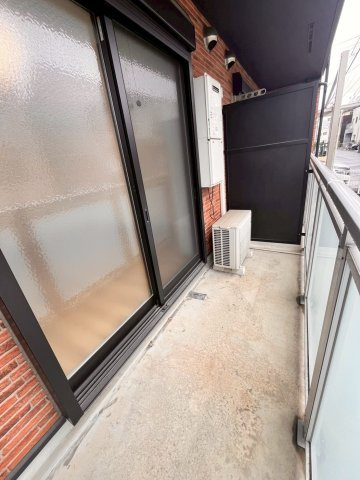 パインテール千成　名古屋市賃貸　仲介手数料無料のバルコニー