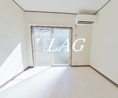 【居間・リビング】 | ＥＳＴＡＴＥ紫苑№2 | 洋室のお部屋です。