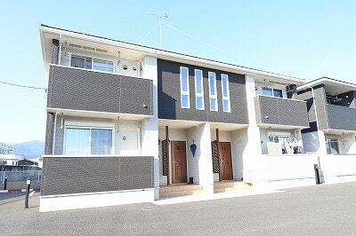 ノイ　レジデンスⅢ