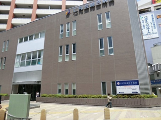仁和会総合病院まで300m