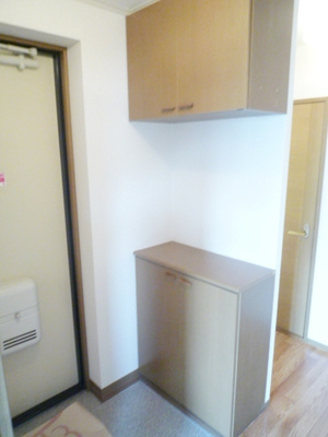 シューズボックス付の玄関