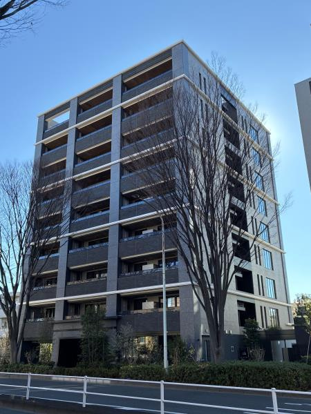 プレミスト代々木大山の外観