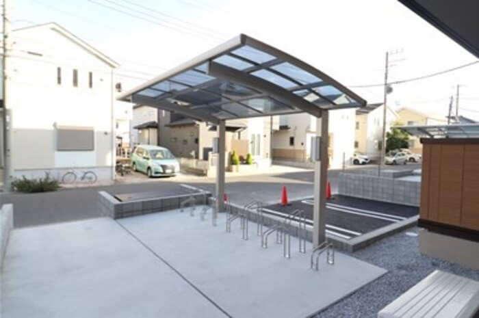 Noble Ferro C棟の駐車場|駐車場