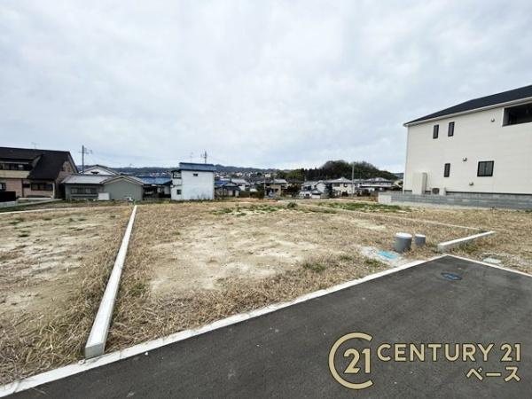 生駒郡斑鳩町龍田４丁目の売地のその他|■現地撮影写真■スーパーが周辺に近接していますので、毎日のお買い物も楽々です！