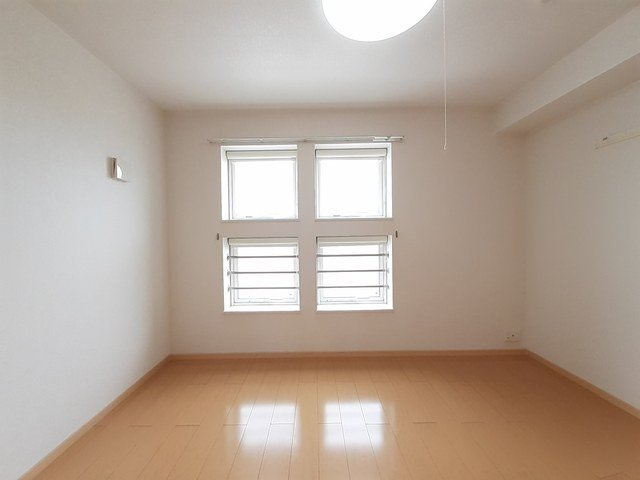 ドゥ・ステージアの内装|おしゃれな内装です