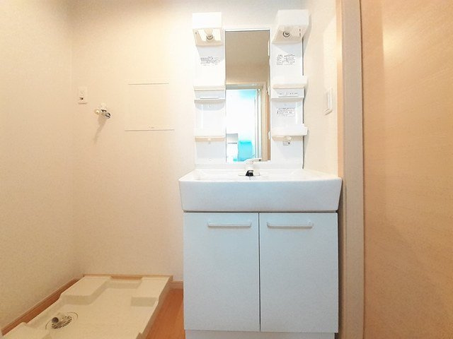 ドゥ・ステージアの洗面所|コンパクトで使いやすい洗面所