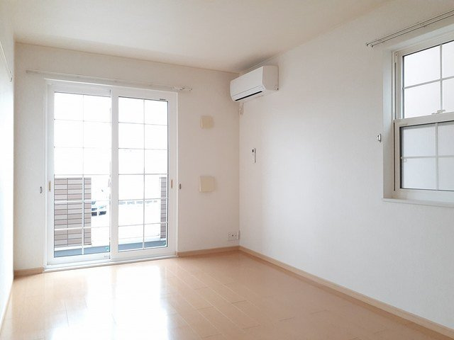 メルシ－ＡＩ・Ｅの内装|おしゃれな内装です