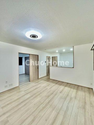 足立区神明2丁目新築分譲住宅の居間・リビング|居間リビング