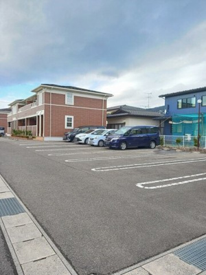 【駐車場】 | ベル・ブリーズＳⅡ