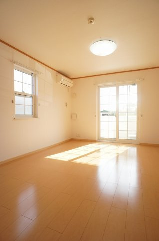 アンダー・リバーの内装