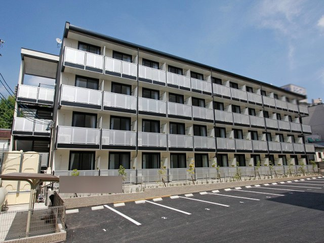レオパレスＩＥＹＡＳＵの外観